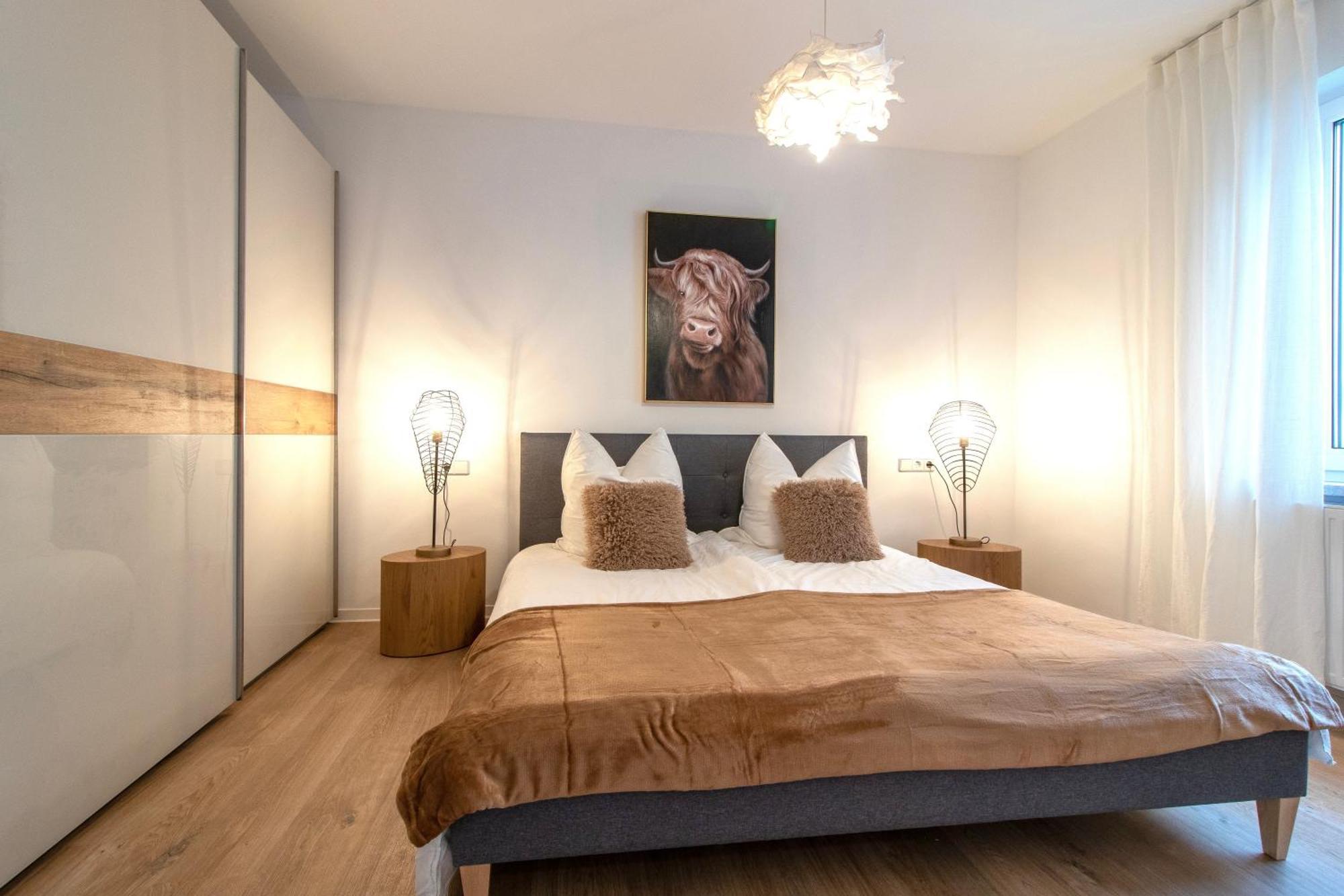 Stilvolles City-Apartment I Netflix I Wlan L Stellplatz I Zentral Schwarzenberg  Ngoại thất bức ảnh