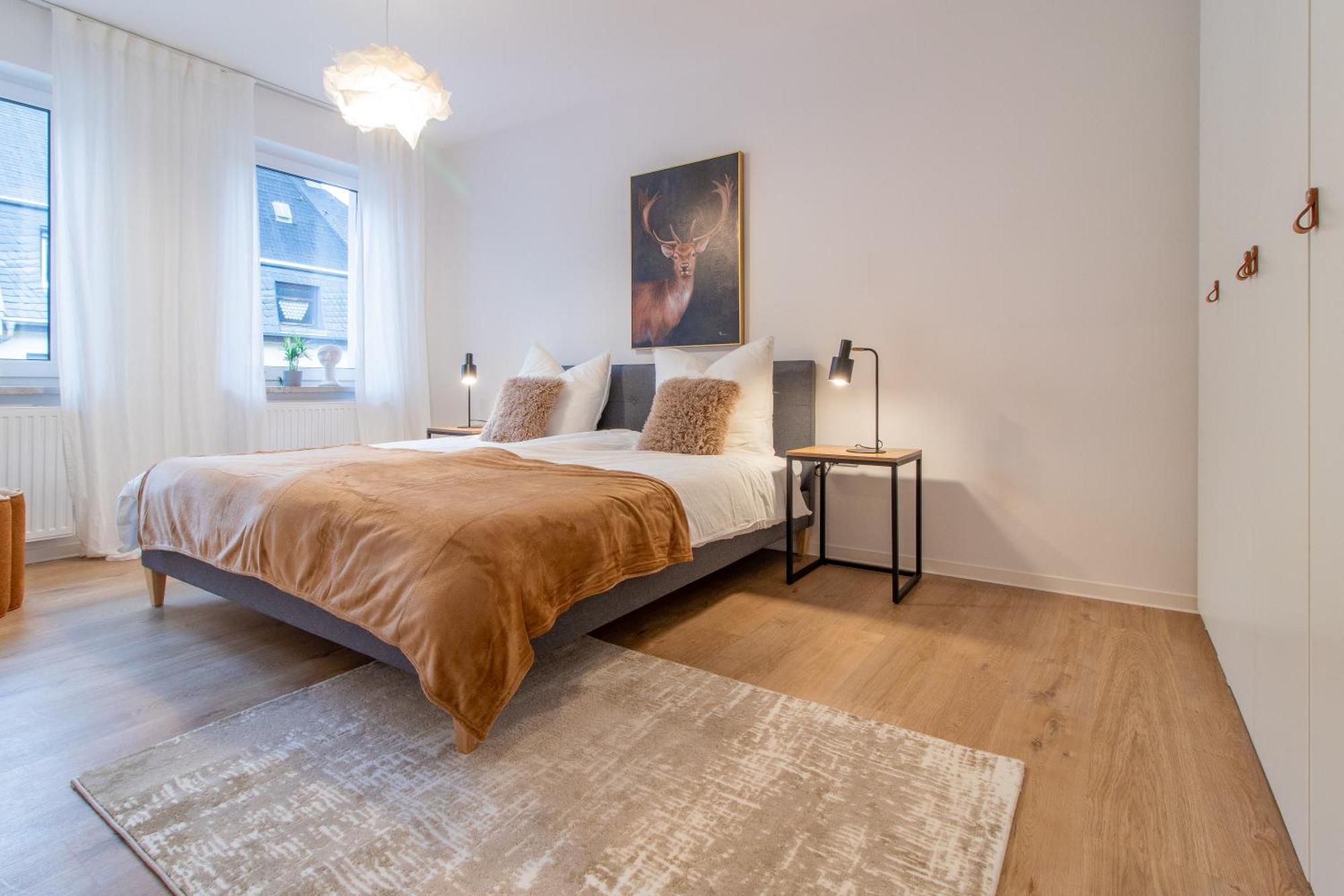 Stilvolles City-Apartment I Netflix I Wlan L Stellplatz I Zentral Schwarzenberg  Ngoại thất bức ảnh