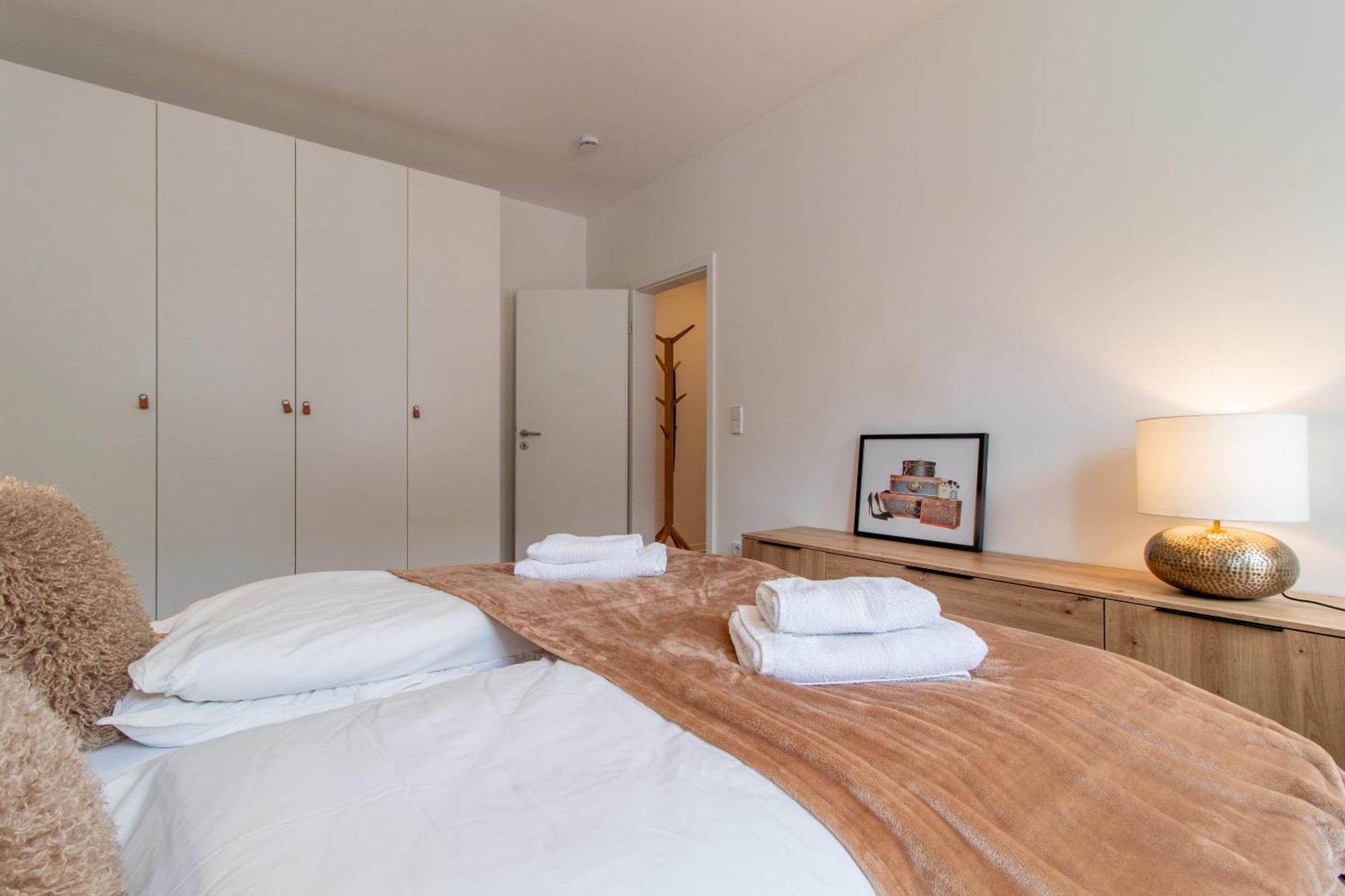 Stilvolles City-Apartment I Netflix I Wlan L Stellplatz I Zentral Schwarzenberg  Ngoại thất bức ảnh