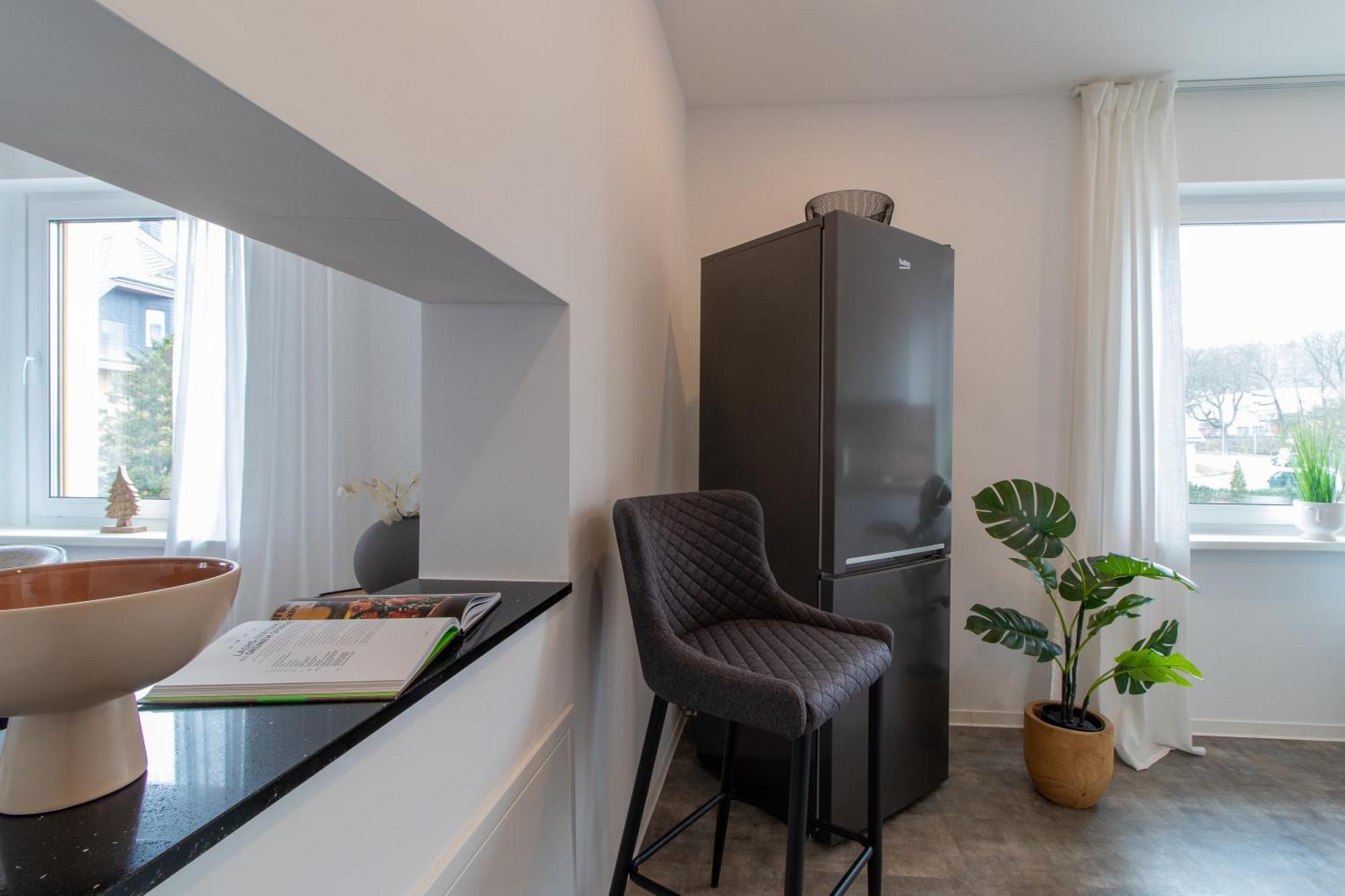 Stilvolles City-Apartment I Netflix I Wlan L Stellplatz I Zentral Schwarzenberg  Ngoại thất bức ảnh